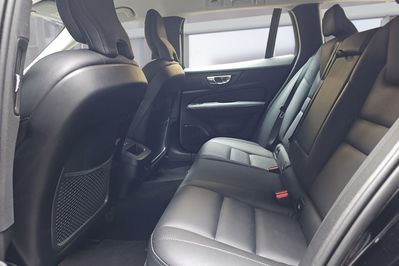 Volvo V60 B3 B Plus Bright