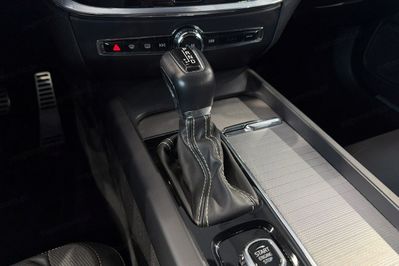 Volvo S60 T5 R-Design