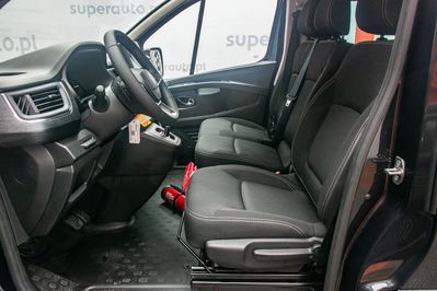 Renault Trafic Kombi L2H1 AT9