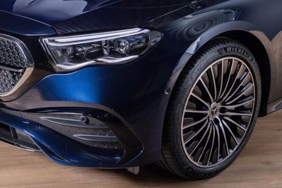 Mercedes Klasa E 220 d  4-Matic AMG