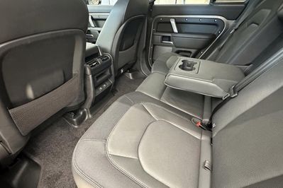 Land Rover Defender 110 D350 X-Dynamic HSE