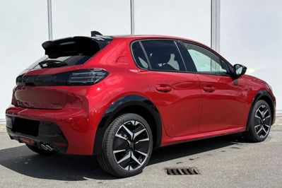 Peugeot 208 GT eDCS 1.2 mHEV