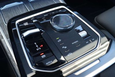 BMW Seria 7 M760e xDrive