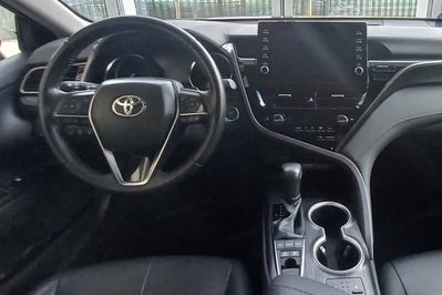 Toyota Camry 2.5 Hybrid Executive