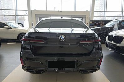 BMW Seria 7 740d xDrive M Sport