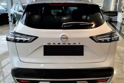 Nissan Qashqai N-Connecta Xtronic 1.3 DIG-T mHEV