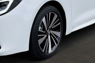 Toyota Corolla Style 1.8 Hybrid