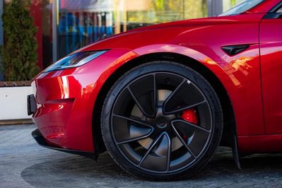 Tesla Model 3 Performance AWD