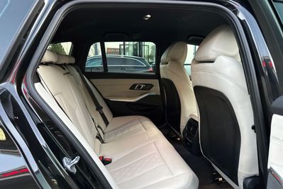 BMW Seria 3 Touring 330e xDrive M Sport