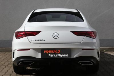 Mercedes CLA 250 e AMG Line