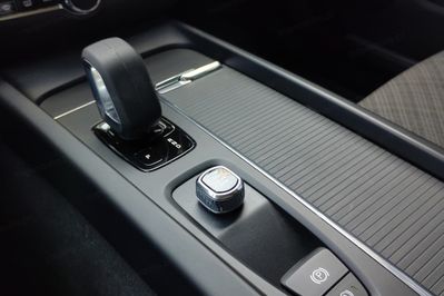Volvo V60 B3 B Core