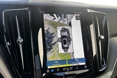 Volvo XC60 B5 B AWD Plus Black Edition