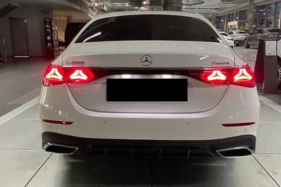 Mercedes Klasa E 200 4-Matic AMG