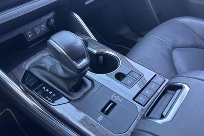 Toyota Highlander 2.5 Hybrid Prestige