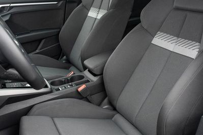 Audi A3 35 TFSI mHEV S tronic