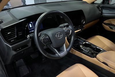 Lexus NX 350h Prestige 2WD
