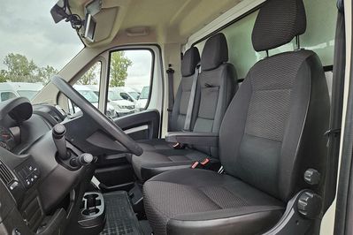 Peugeot Boxer Kontener 8EP + Winda