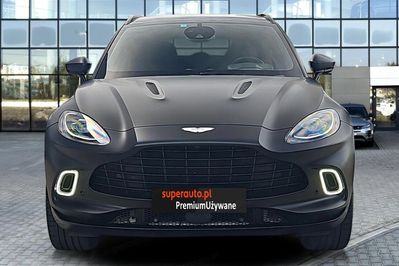 Aston Martin DBX V8