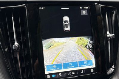 Volvo XC60 B5 B AWD Plus Dark