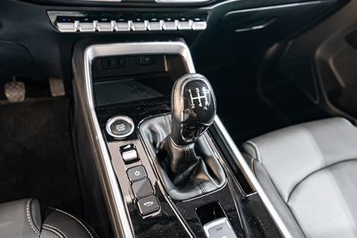 EVO CUATRO ‎1.5 BENZ + LPG FWD