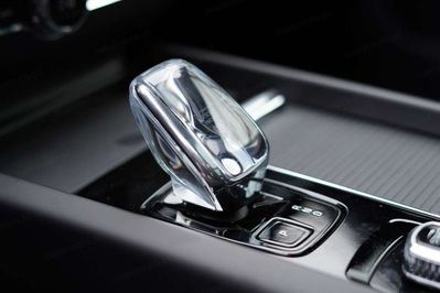 Volvo XC60 B5 AWD Plus Black Edition