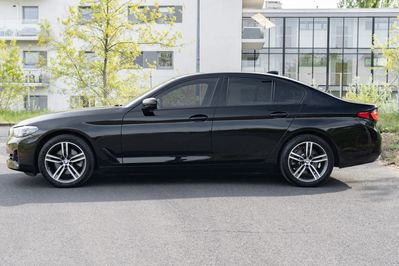 BMW Seria 5 520d xDrive M Sport sport-aut