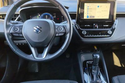 Suzuki Swace 1.8 Hybrid Elegance CVT