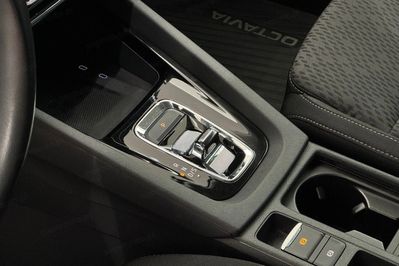 Skoda Octavia 2.0 TDI SCR Style DSG