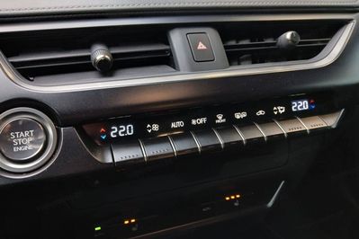 Lexus UX 200 F Impression 2WD