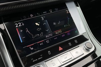 Audi Q7 TDI quattro S Line