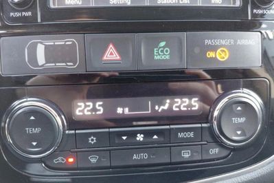 Mitsubishi Outlander 2.0 Intense + 4WD CVT