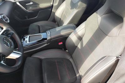 Mercedes CLA 200 AMG Line 7G-DCT