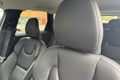 Volvo XC60 B4 B Plus Dark