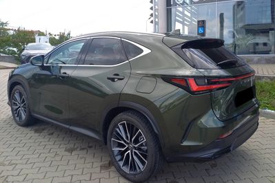Lexus NX 350h Omotenashi 2.5 Hybrid AWD