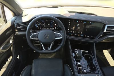 Volkswagen Touareg 3.0 V6 TDI 4Motion R-Line Final Edition