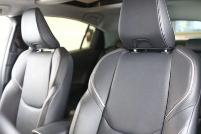 Toyota Prius Plug-in 2.0 Hybrid Executive