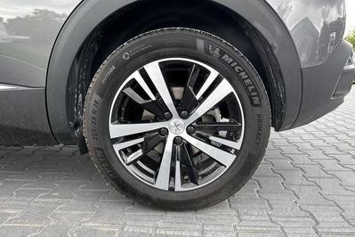 Peugeot 3008 GT 1.2 PureTech  S&S EAT8