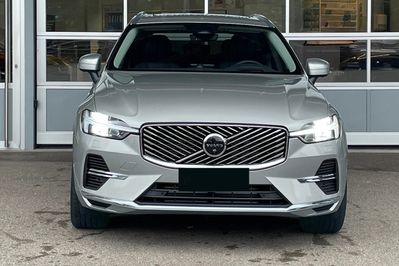 Volvo XC60 T6 Plug-In Hybrid AWD Ultra Bright