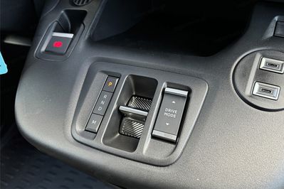 Peugeot Partner Van XL L2H1 EAT8 Zabudowa Brygadowa