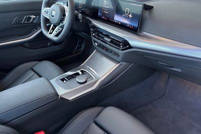 BMW Seria 3 330i xDrive M Sport