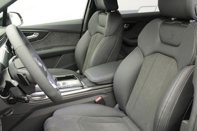 Audi Q7 SQ7 TFSI quattro