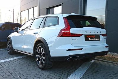 Volvo V60 Cross Country B5 B AWD Pro