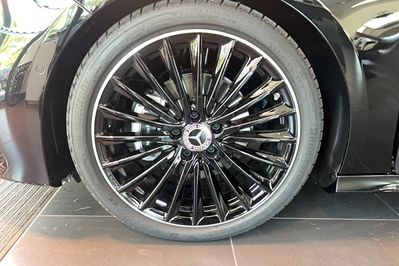 Mercedes Klasa A 220 4-Matic AMG Line