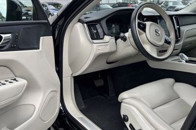 Volvo XC60 B4 D AWD Inscription