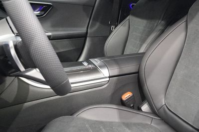 Mercedes Klasa C 220 d 4-Matic AMG