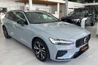 Volvo V60 B4 B Plus Dark aut