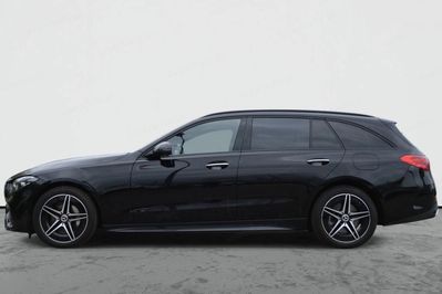 Mercedes Klasa C Kombi 300 de 4MATIC AMG Line