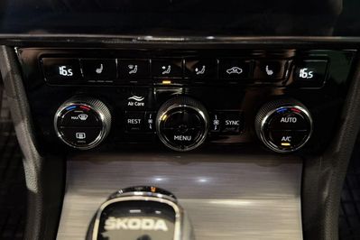 Skoda Superb 2.0 TSI DSG
