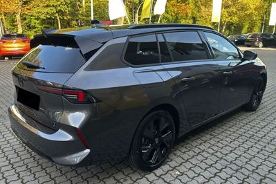 Opel Astra GS 1.2 Turbo