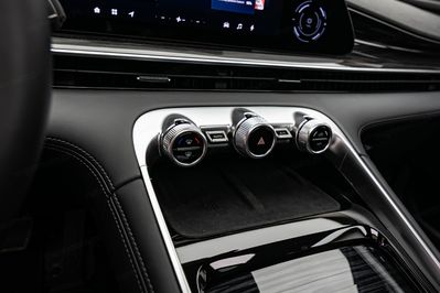 Omoda 9 1.5 Super Hybrid Exclusive AWD